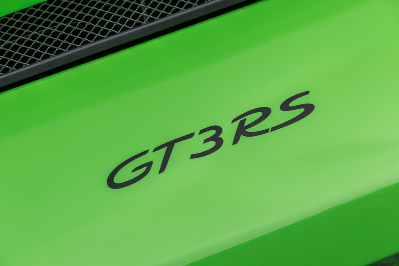 Illustration for article titled Put These Very Good 2019 Porsche 911 GT3 RS Photos In Your Life